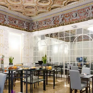 Hotel Traiano, Rzym