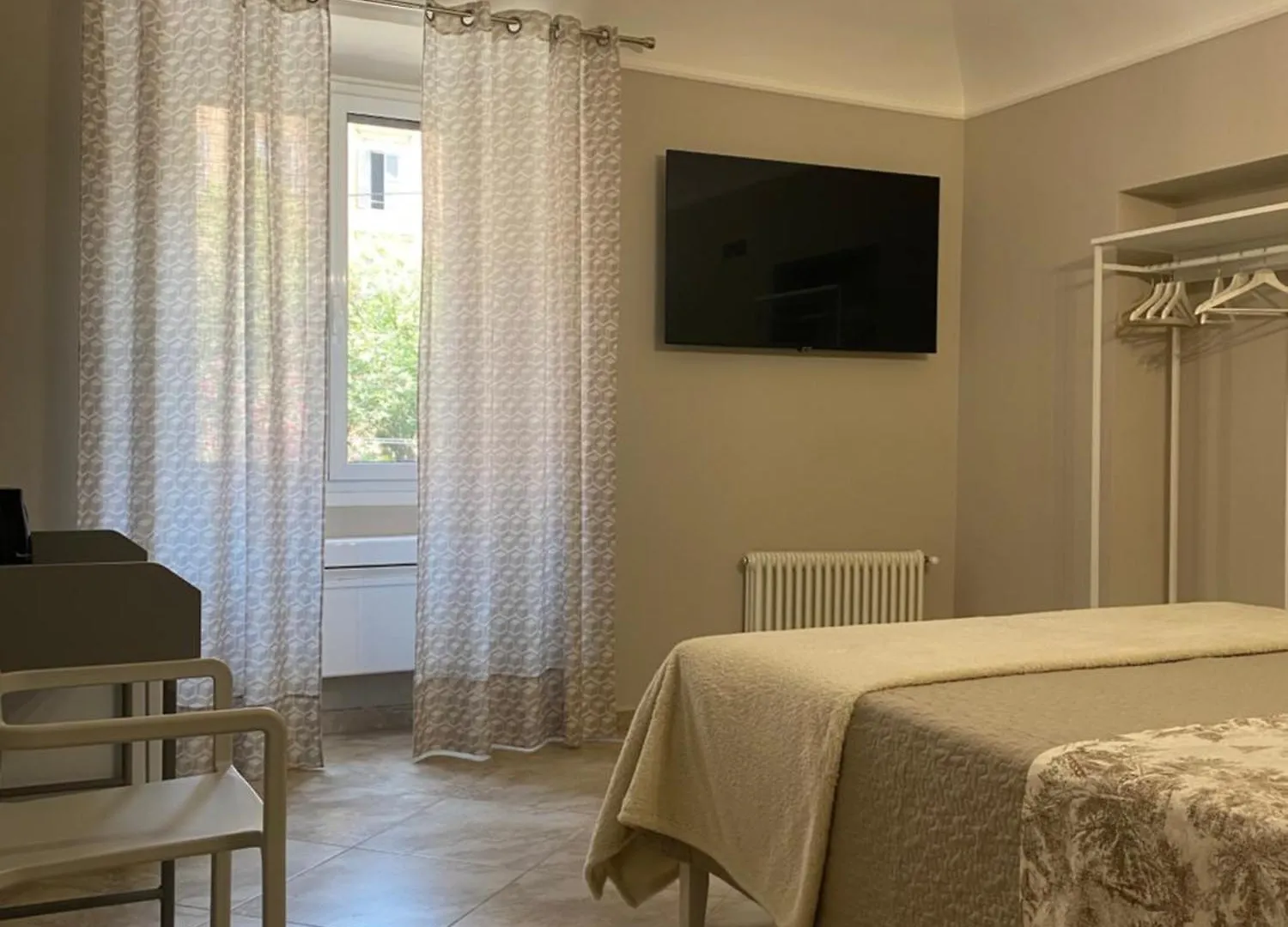 Roma Paradiso Guest House 0*, Rome Italy